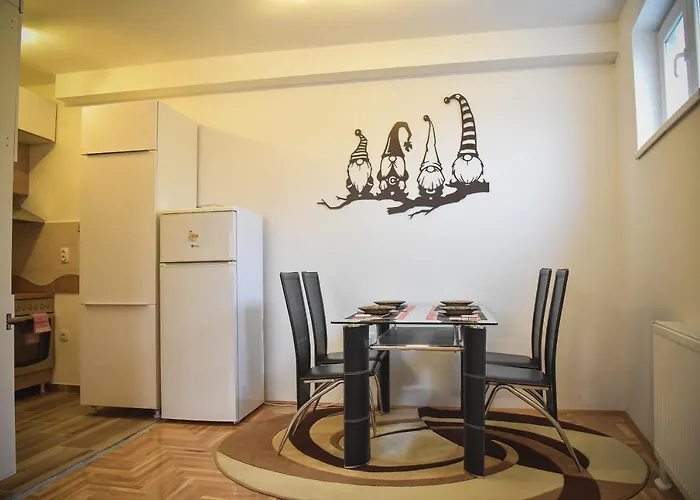 アパート Dado ソンボル